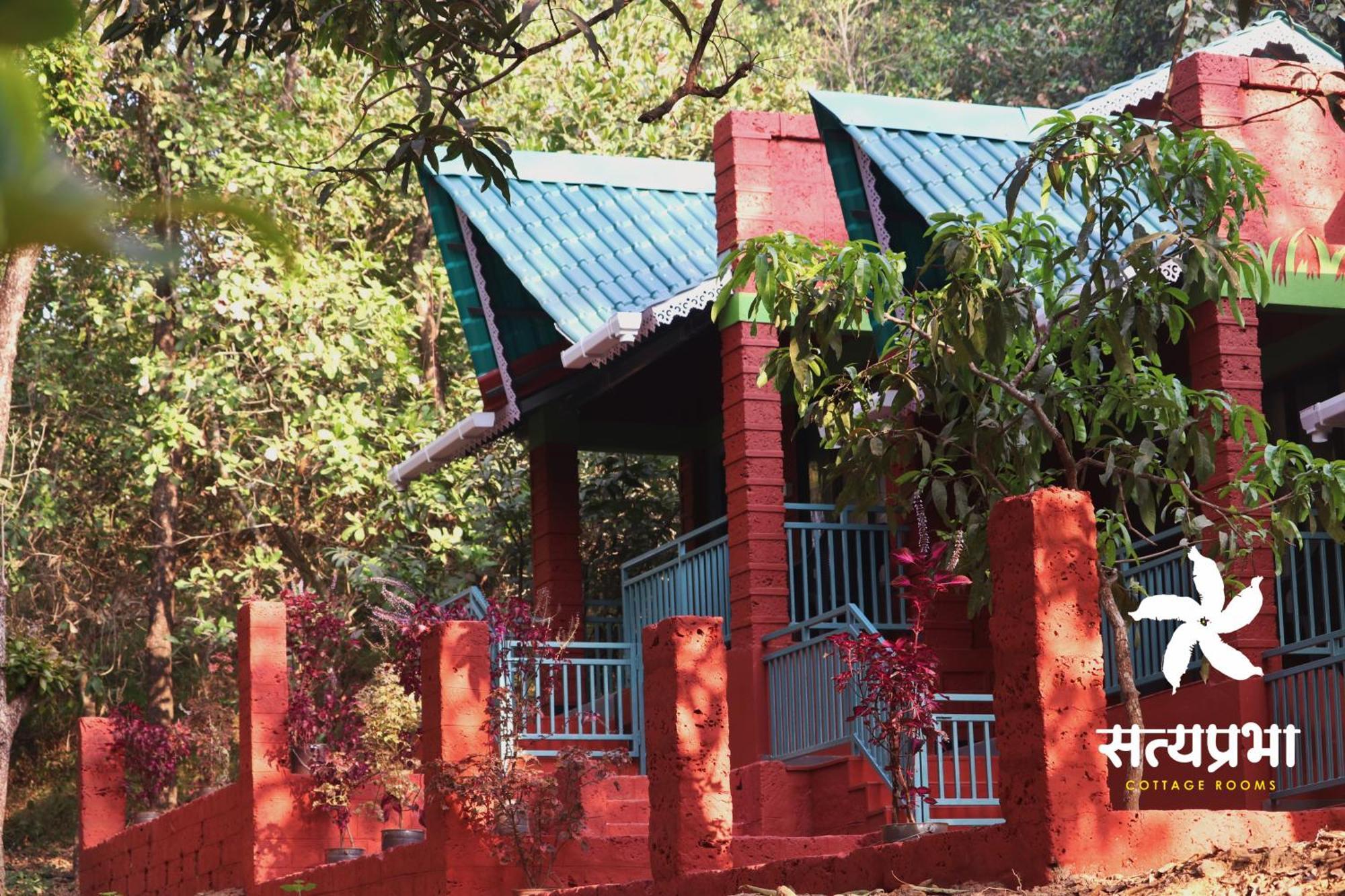 Satyaprabha Cottage Rooms Kudal  エクステリア 写真